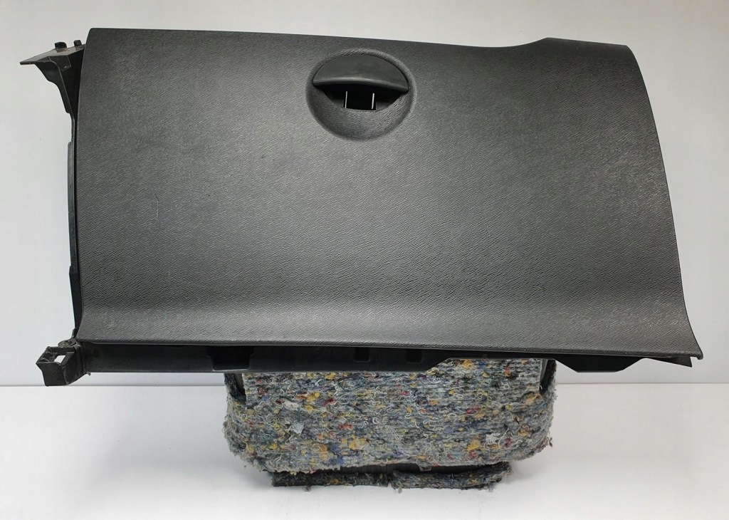 Купити Бардачок пасажира renault kangoo ii рестайлінг  681083048r