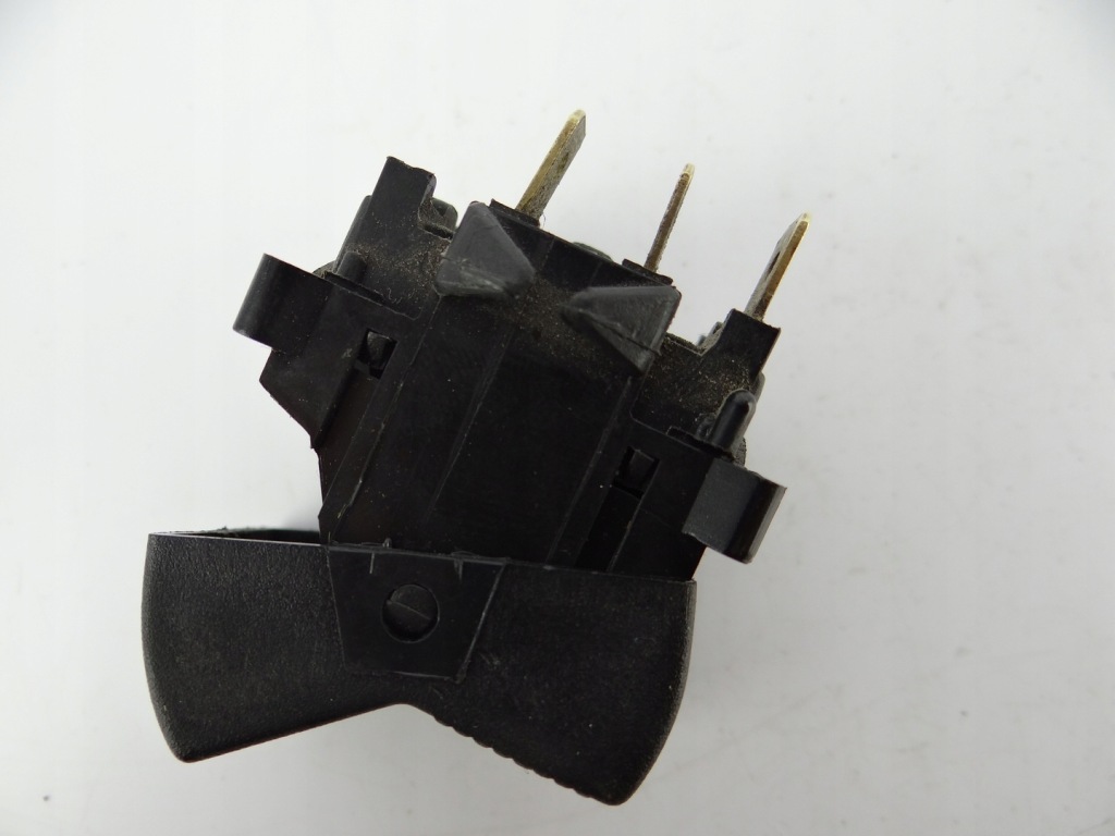 Купити Вимикач підігрів скло задній