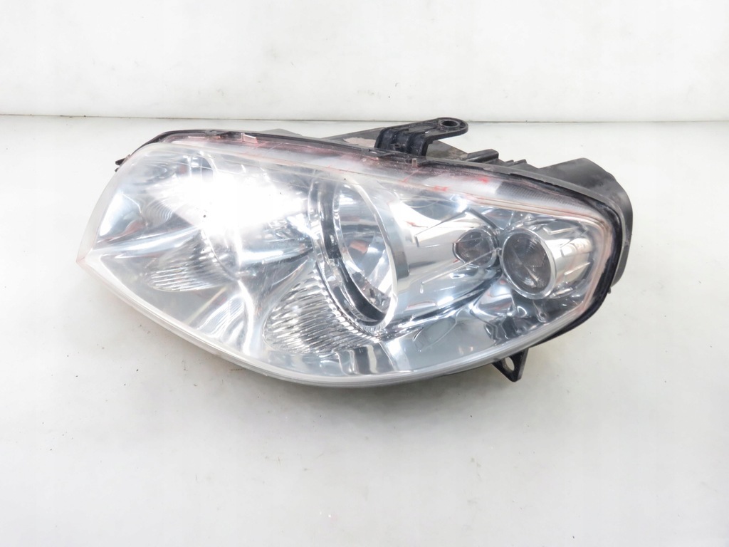 фото №3, Лампа левая передняя fiat punto ii