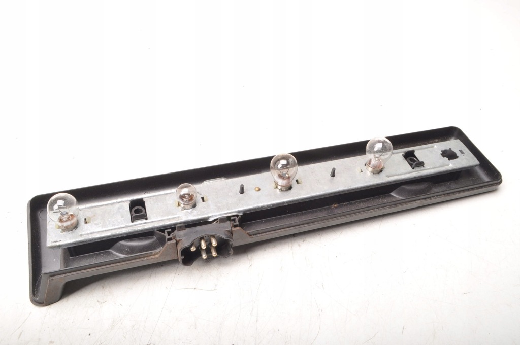 Купити Mercedes w123 вкладиш молдинг лампи лівий задній