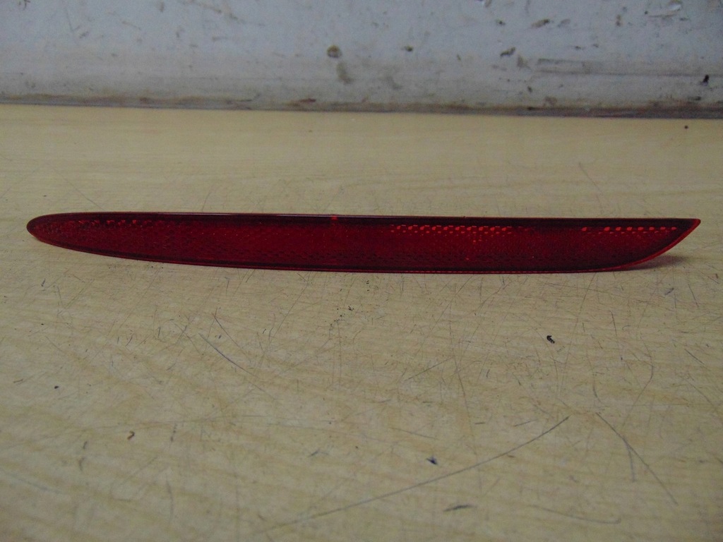 фото №1, Отражатель бампера левый задняя mercedes s klasa w217