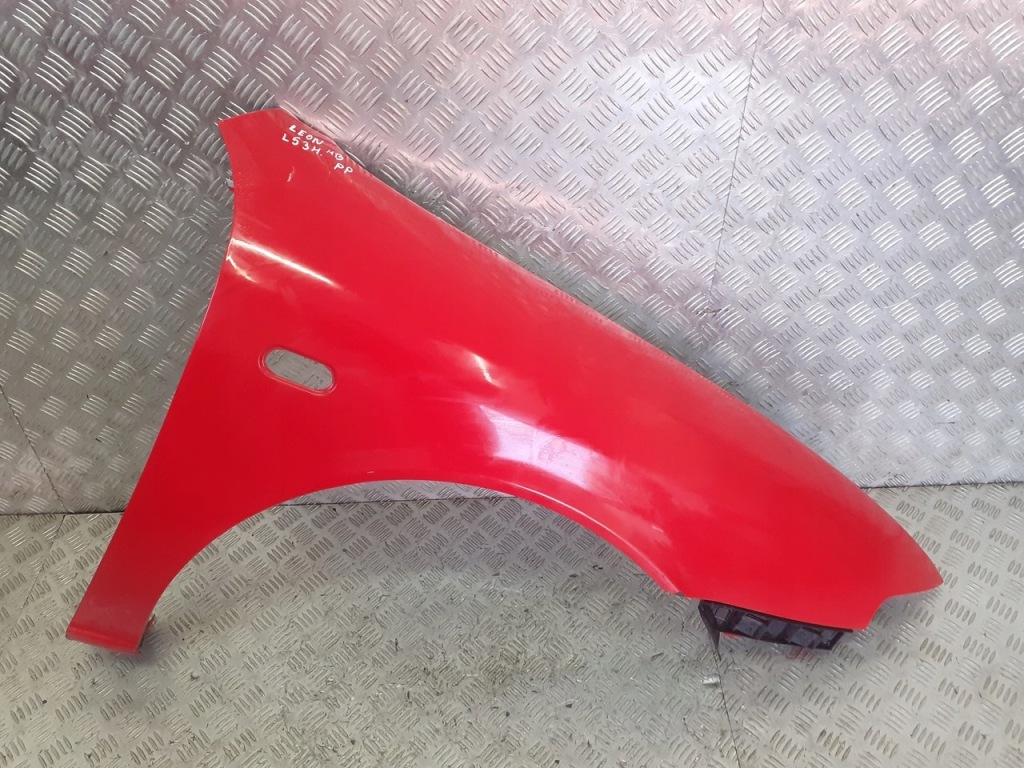 Купити Крила правий seat leon l53h