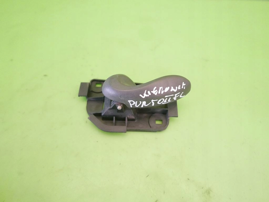 фото №1, Ручка внутренняя левая перед fiat punto ii fl 3d