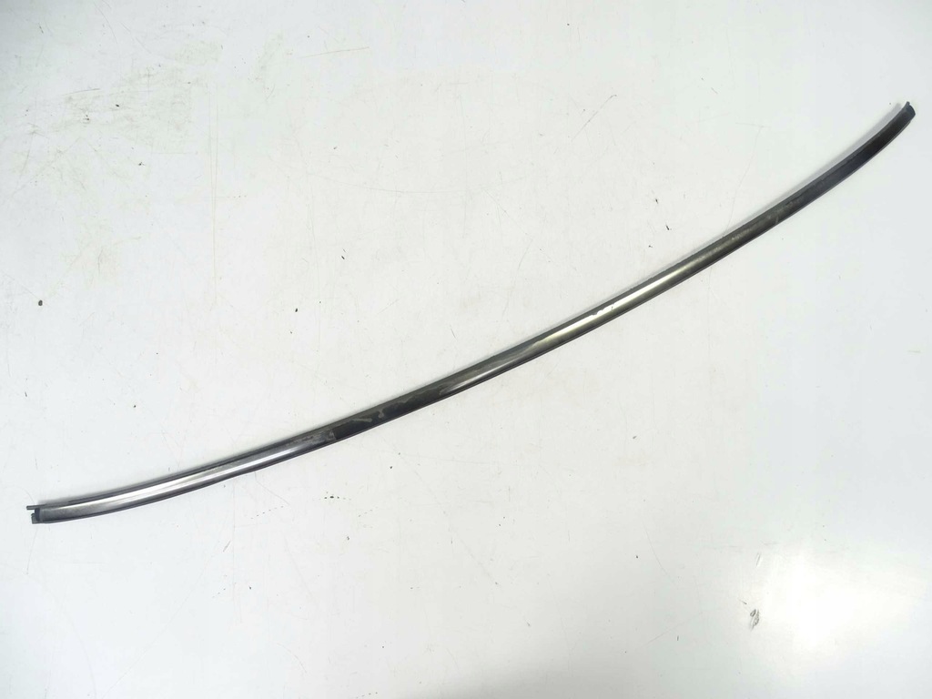 фото №1, Mercedes clk w208 молдинг стекло верхний перед