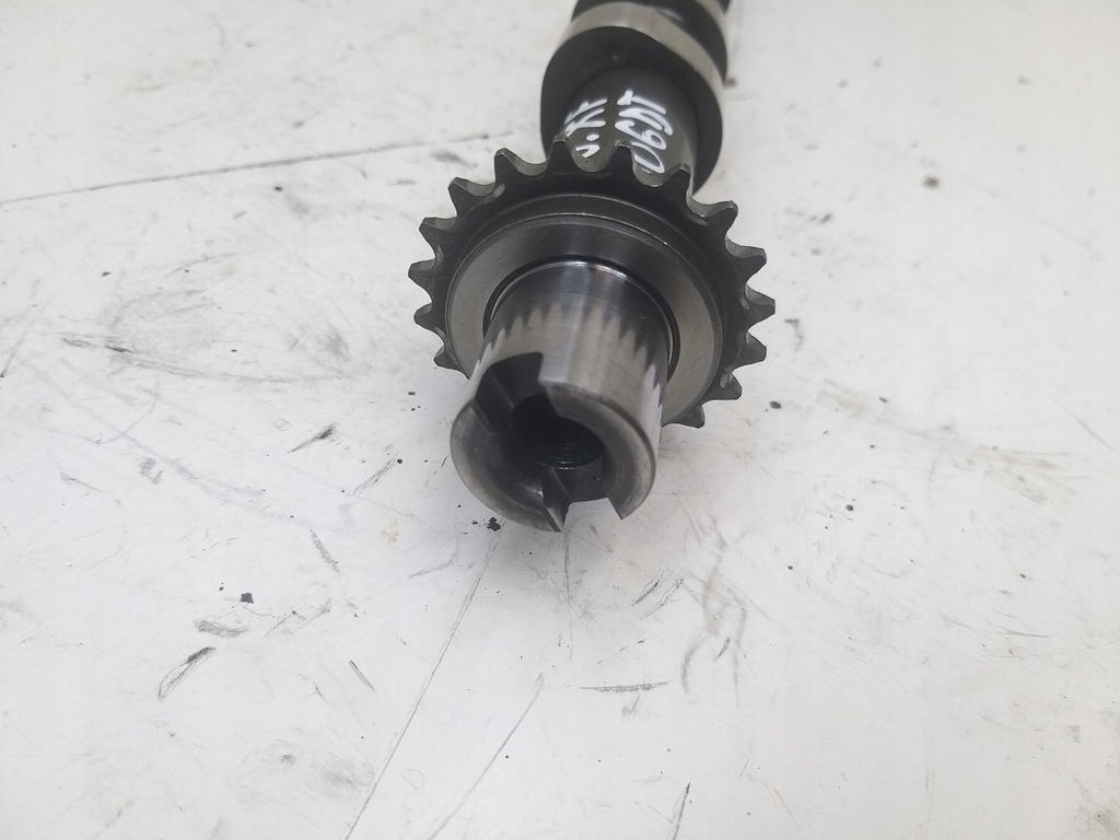 фото №10, Вал розподільного валу правий вихлоп 3.0 d 306dt jaguar xf i x250 xj 9x2q-6a272-aa
