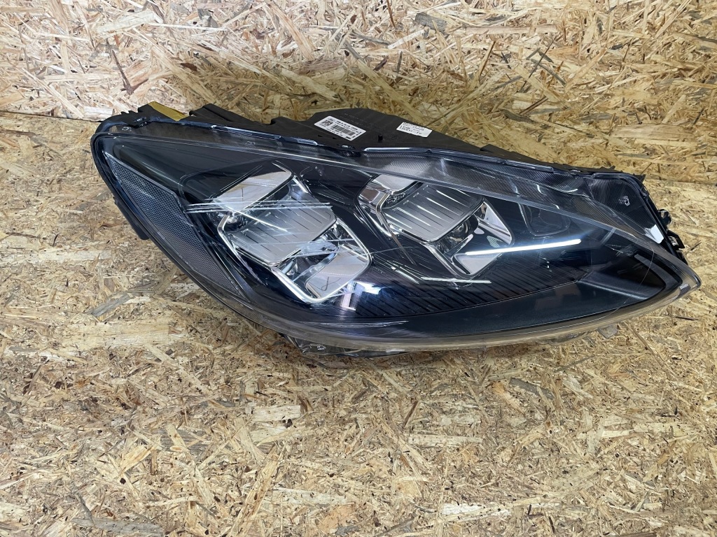 Купити Ford kuga 3 mk3 фара правий full led правий комплект