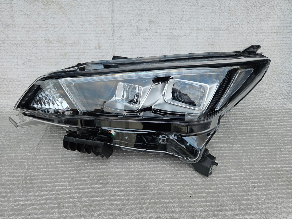 фото №1, Nissan leaf ii 17- лампа перед левая 260605sh5a