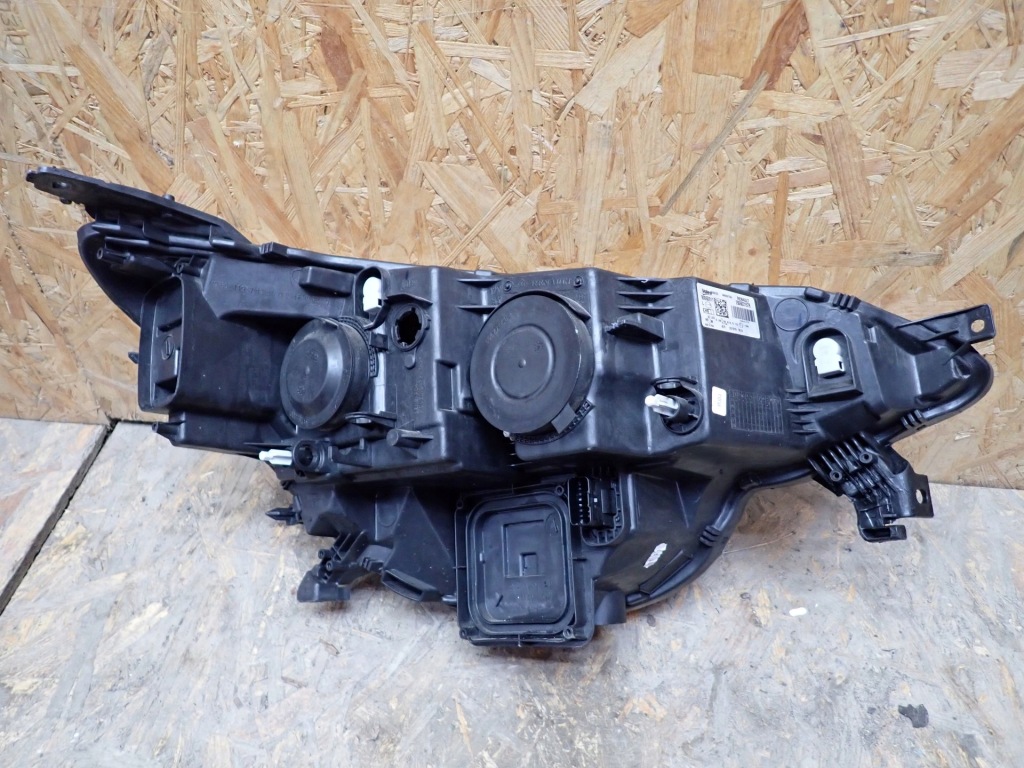 Фара ліва лівий led renault megane 4 iv 2016- 260603157r в Україні