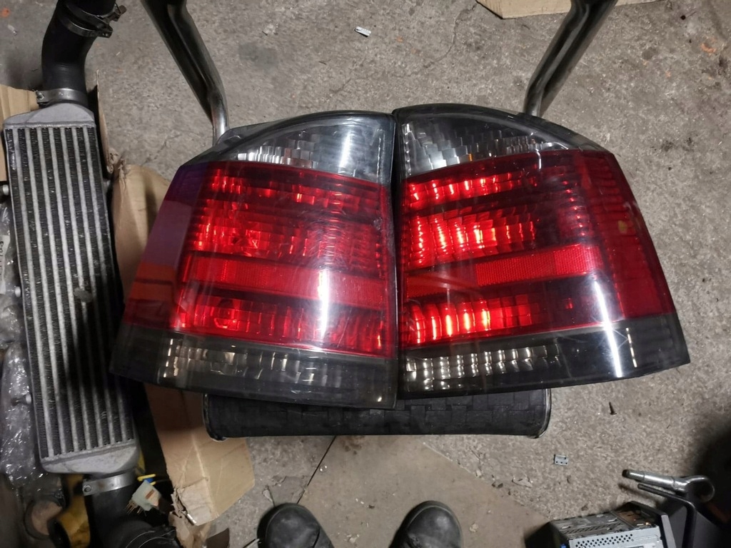 Купить Лампы задний  opel vectra c hb чёрные gts