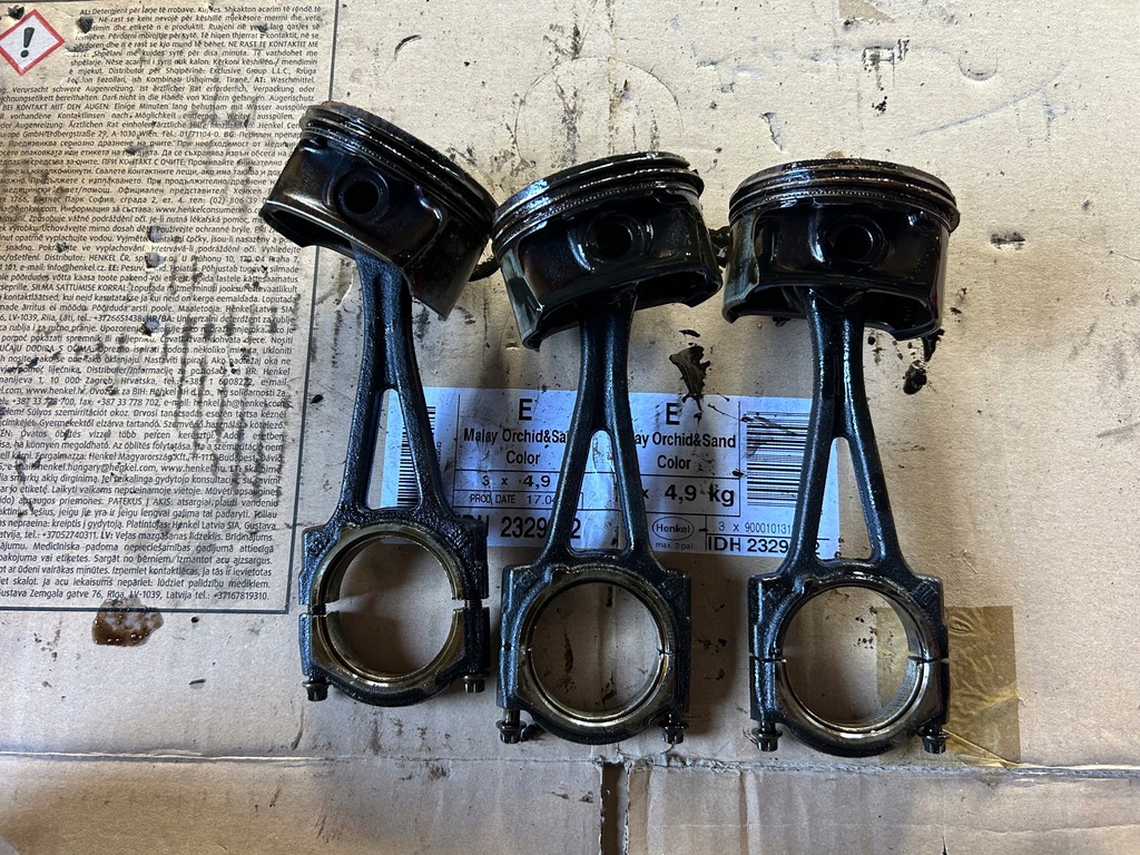 фото №1, Поршень z14xep opel corsa c d agila a 1.4 16v