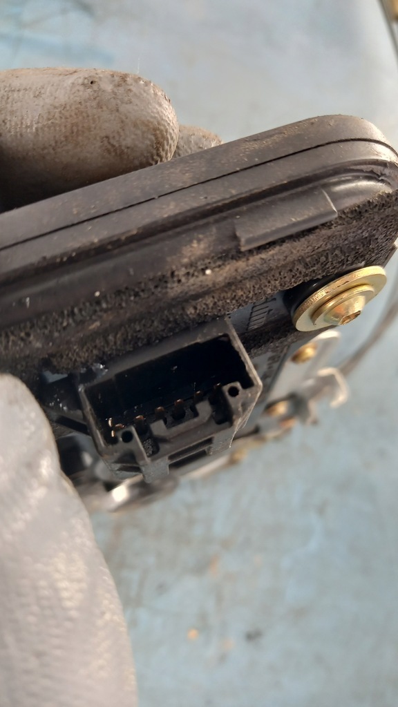 фото №3, Mazda 2 ii 02-07 замок з двері правий перед