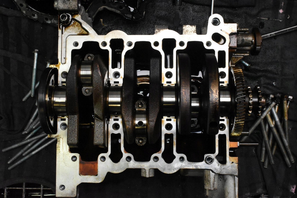 фото №13, Блок dół двигателя wał azq vw polo 4 iv 9n 1.2 12v 64 km 01-05