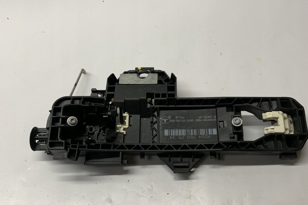 фото №7, Рамка ручка передних левых дверь mercedes-benz c w204 a2047600534 3.0l