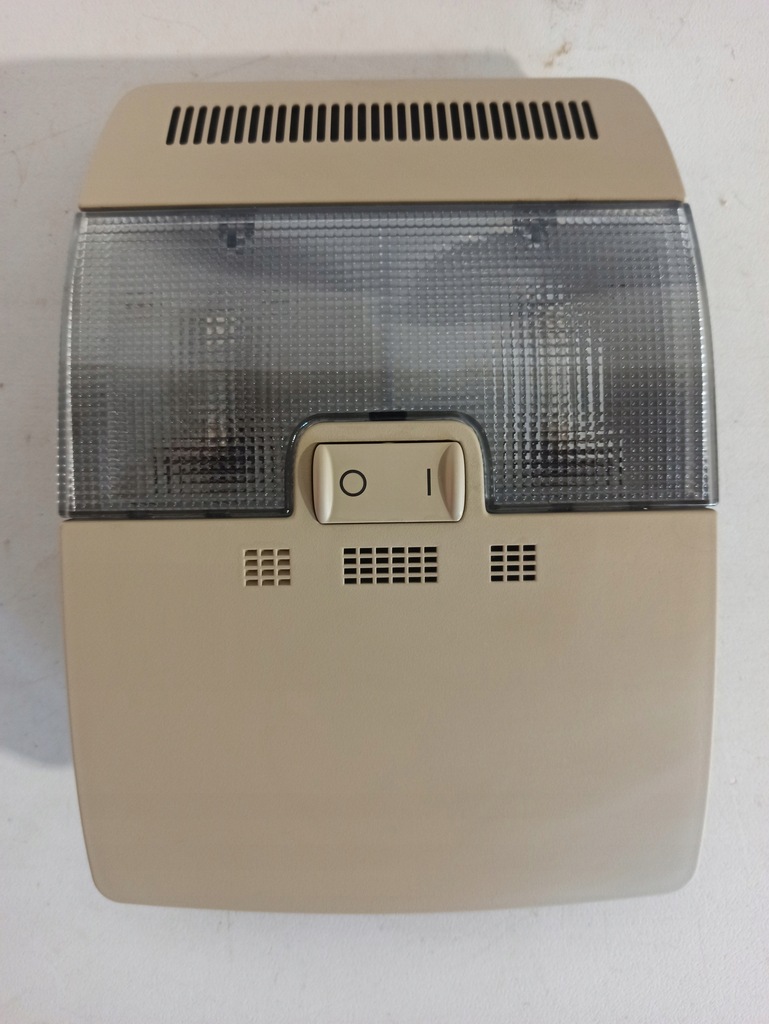 фото №1, Лампа освітлення кабіни audi a3 8p0951177