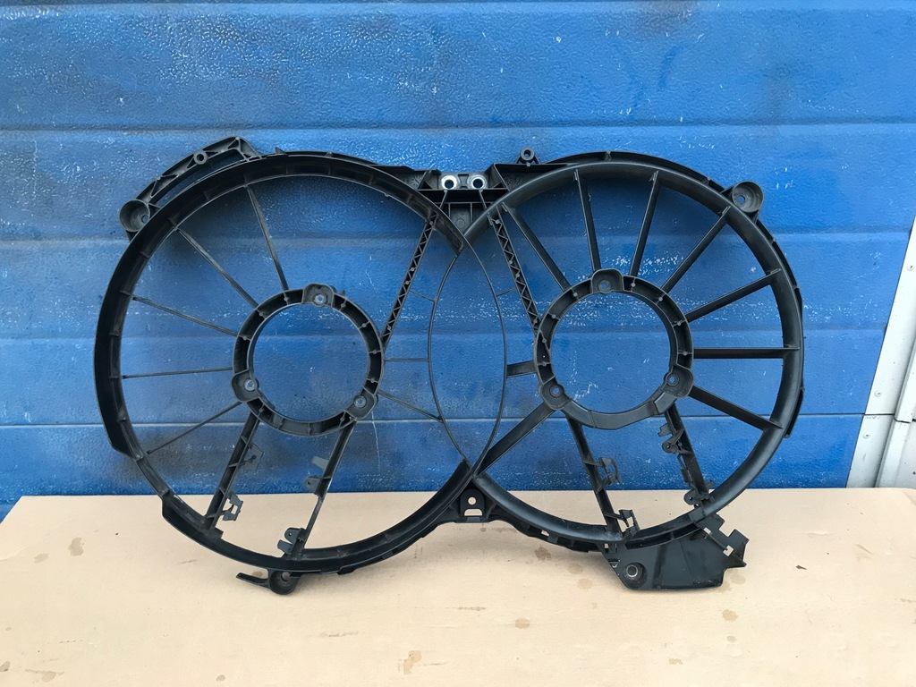 фото №1, Корпус вентилятора audi a6 c6 4f0121003ac