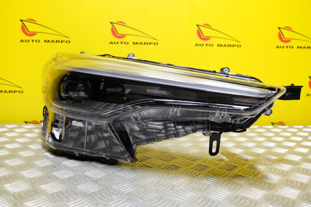 фото №4, Toyota corolla cross 2022-2023 фара лампа full led r серебристая usa