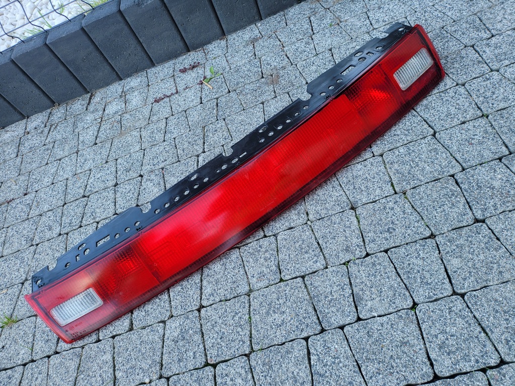 фото №1, Porsche 911 993 накладка лампа задняя задняя свет противотуманные