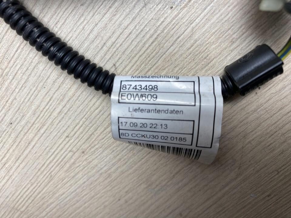 Купити Кабелі двигунні bmw 3 2021 8743498