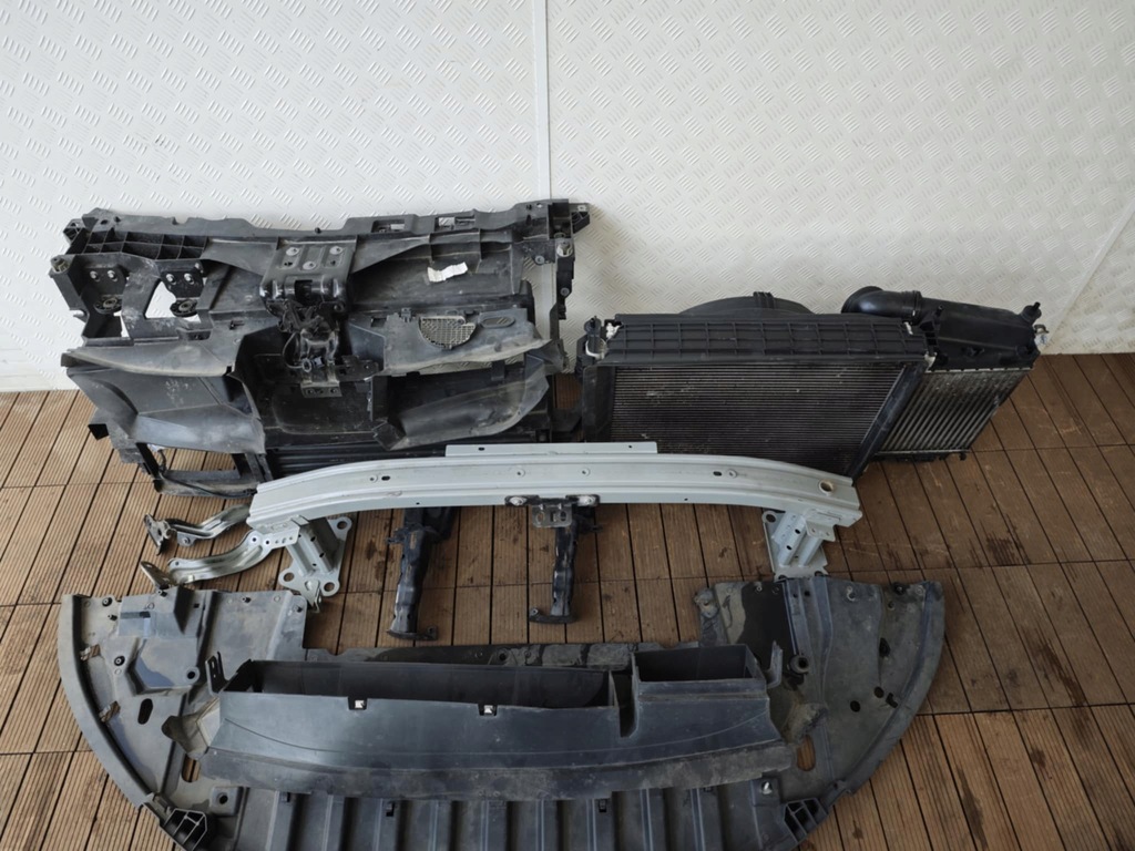 фото №5, Renault talisman перед капот бампер pas лампи led vision крила tegne