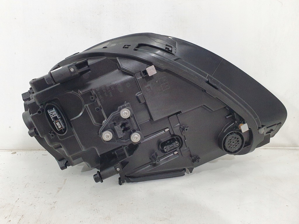 фото №9, Porsche cayenne 7p5 lift лампа ксенон правый перед