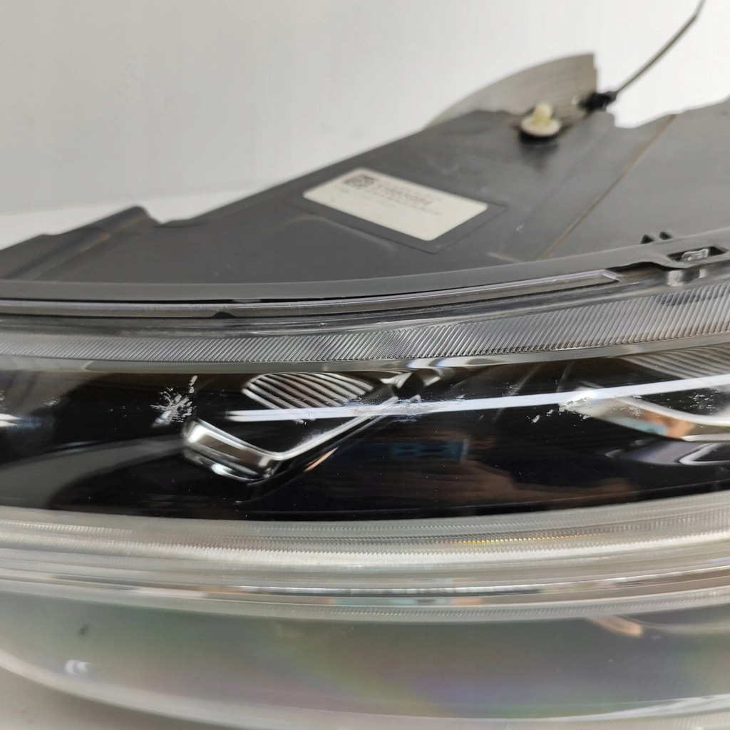 фото №10, Volvo xc40 2021 левая сторона лампа передняя