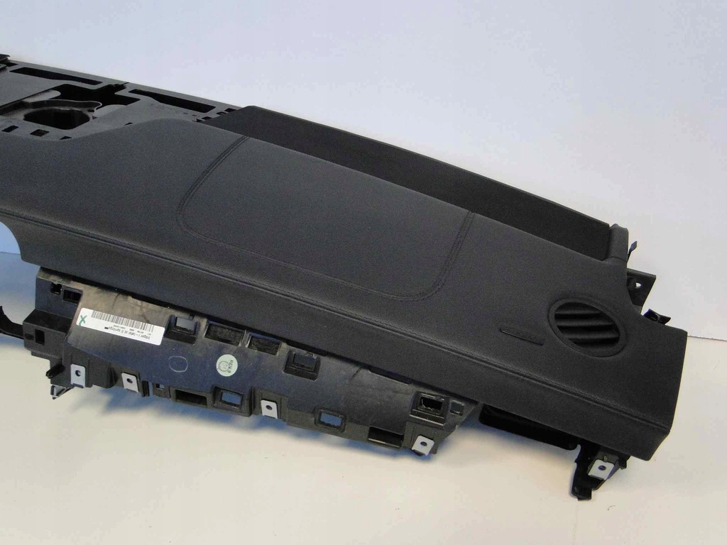 фото №7, Mercedes cls 218 w218 консоль приборная панель приборная панель кожа