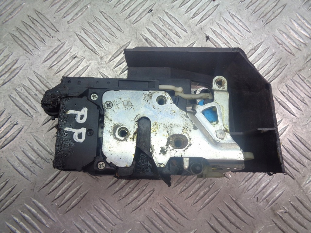 фото №2, Замок дверь центральный правый перед alfa romeo 156