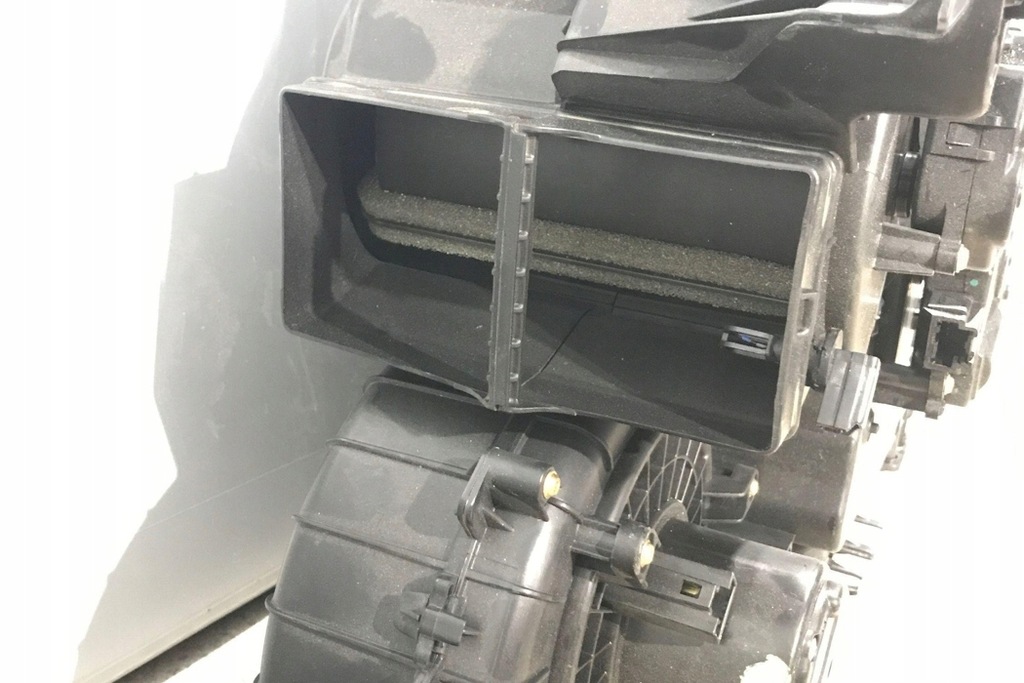 фото №11, Отопитель chrysler pacifica 68342100ab 3.6l бензиновый 214kw 2019