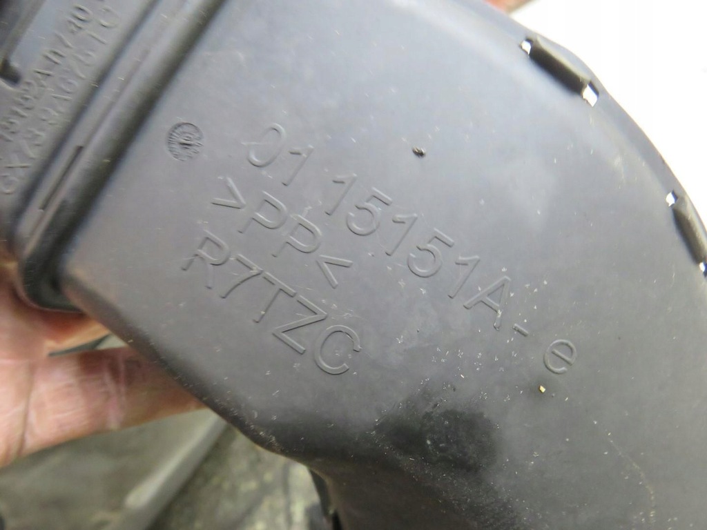 фото №5, Труба ловушка воздуха jaguar xe 2.0d gx73-9h722-aa