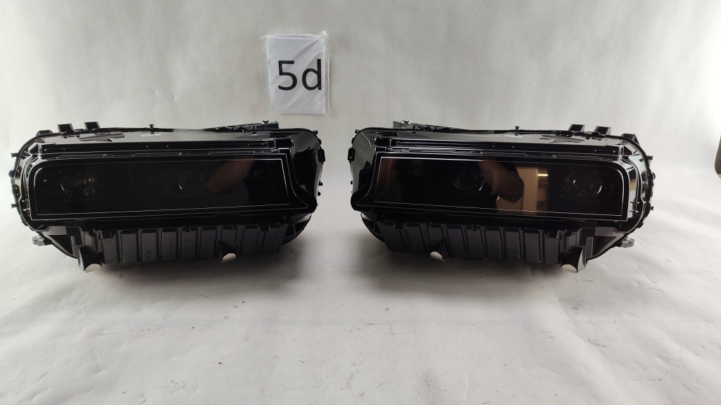 фото №1, Bmw xm g09 usa full led левый правый фара лампа левая правая