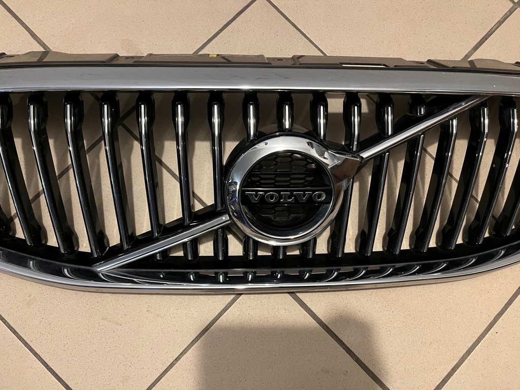 фото №9, Решітка радіатора решітка радіатора решітка бампера volvo xc60 ii 2 17-