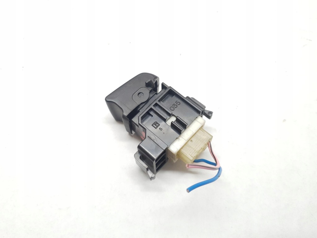 фото №4, Переключатель складывания сиденье левый forester iii