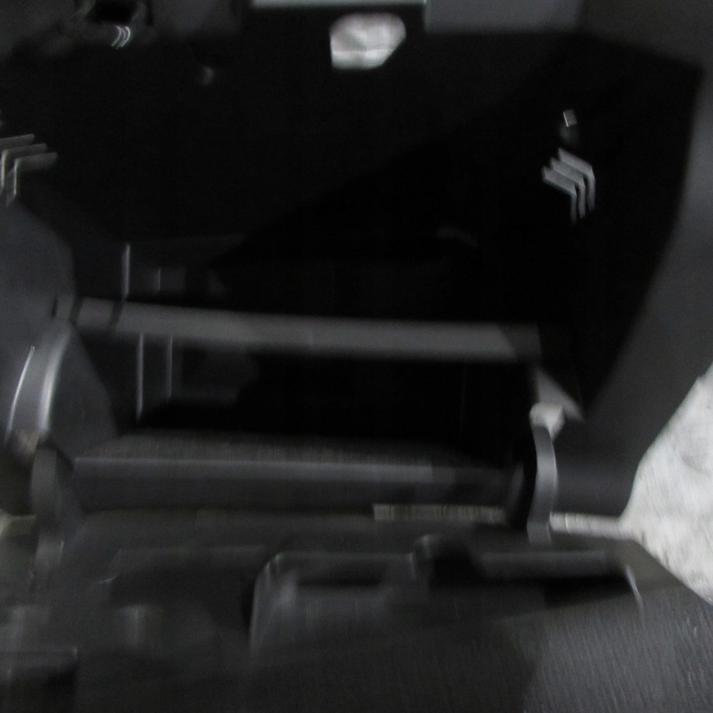 фото №5, Бардачок пассажира ford оригинальный номер am51-r06044