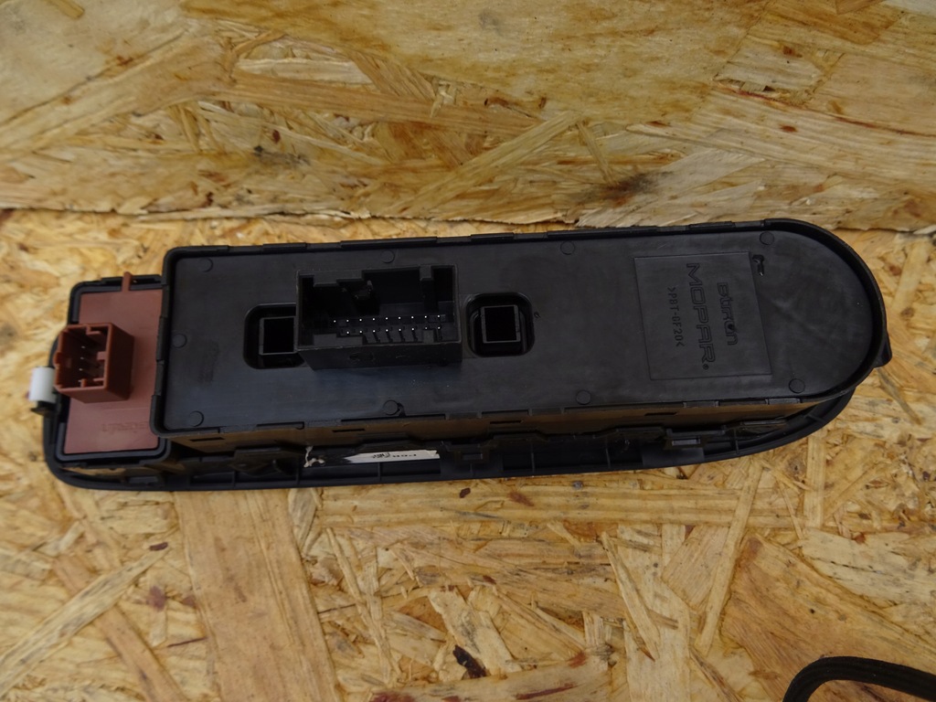 фото №3, Jeep compas ii перемикач підйому вікон