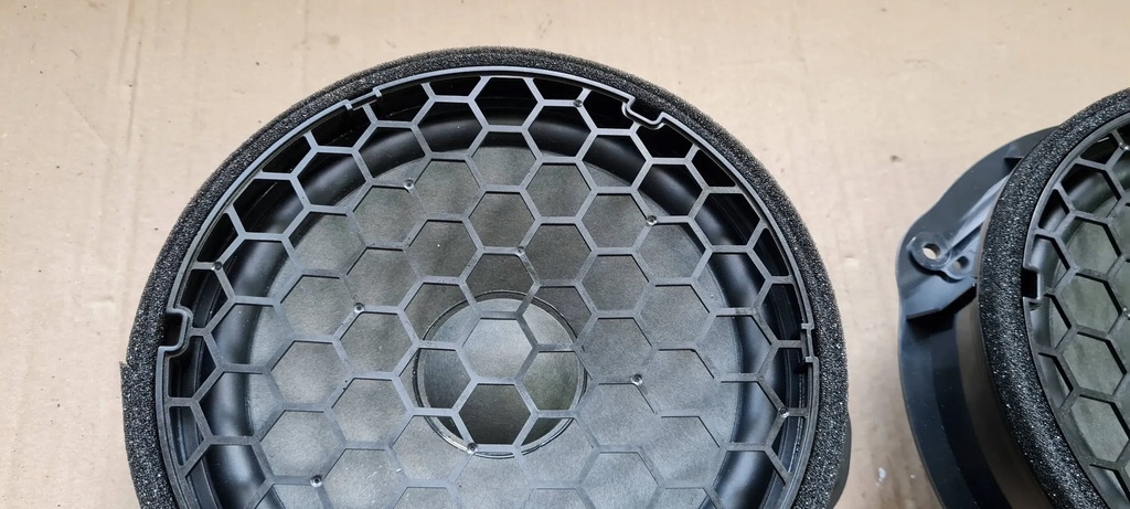 фото №8, S3 8v sedan a3 динамик левый правый перед bangolufsen 8v0035415b