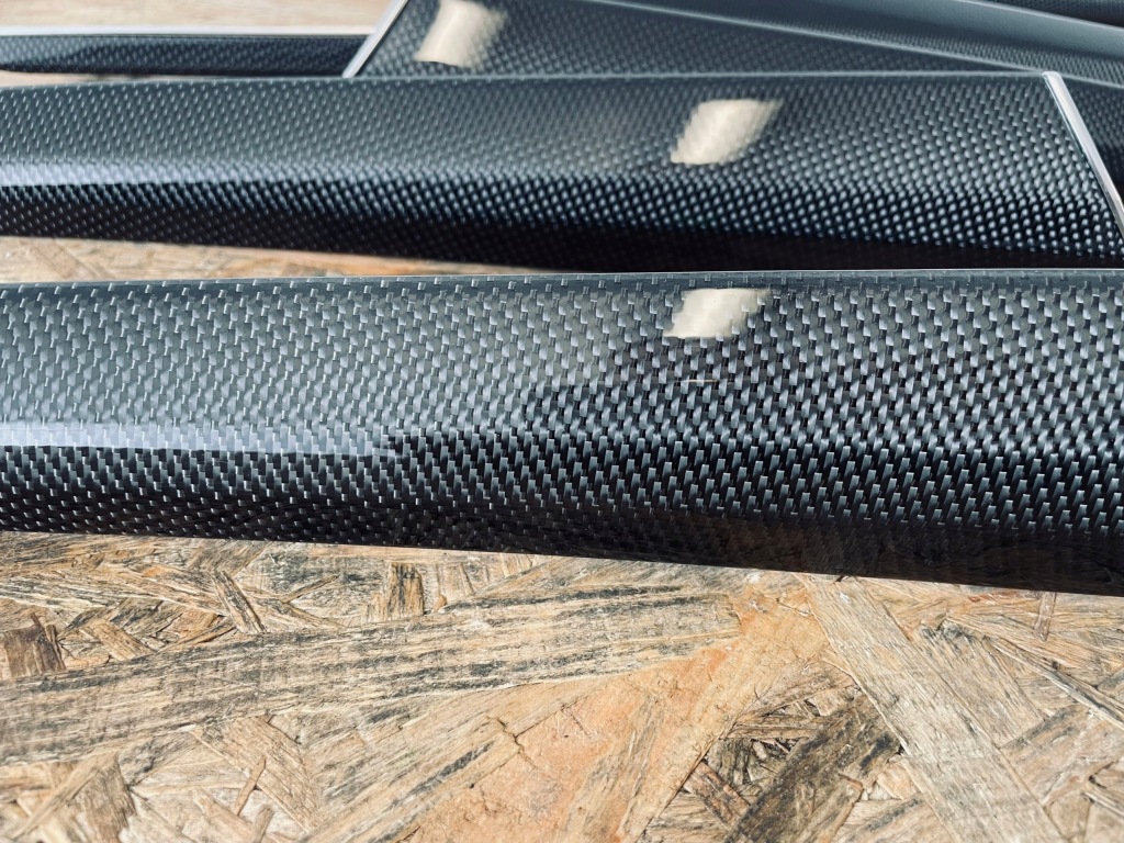 Накладки карбон карбон audi q5 80a Киев