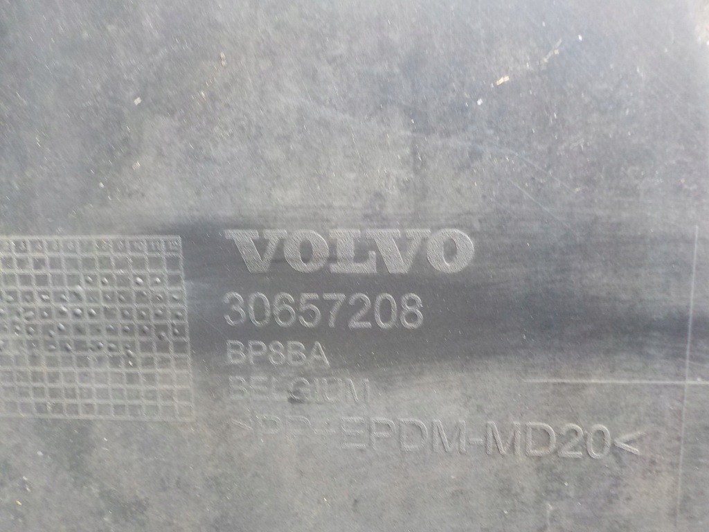 фото №4, 415 volvo c30 r-design бампер задня задній