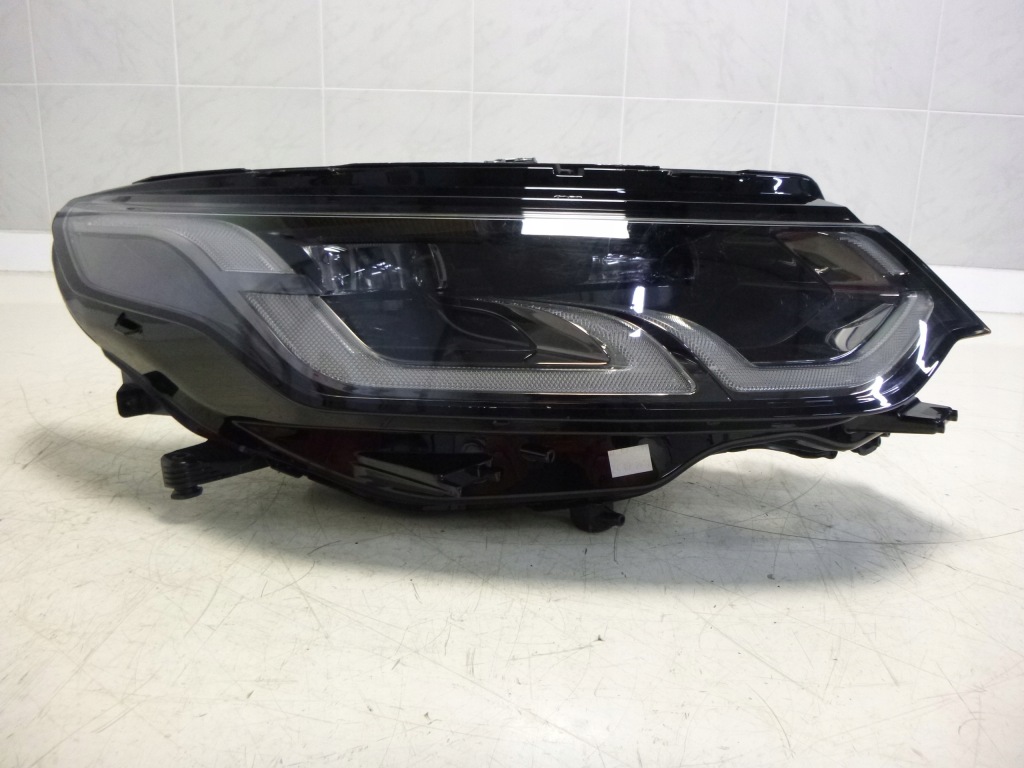 Lr discovery sport рестайлинг  l550 фара перед led европа  правый Недорого