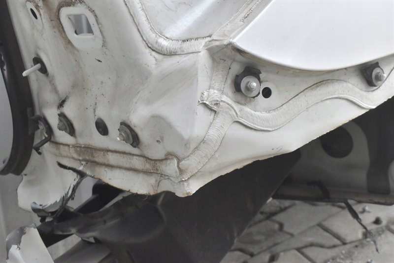 Крыло  правый  задняя порог 7437520 bmw seria 5 g30 седан Недорого