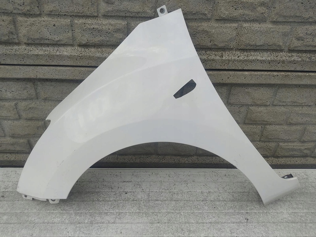 фото №1, Hyundai i30 2013-2017 крила передній лівий оригінал