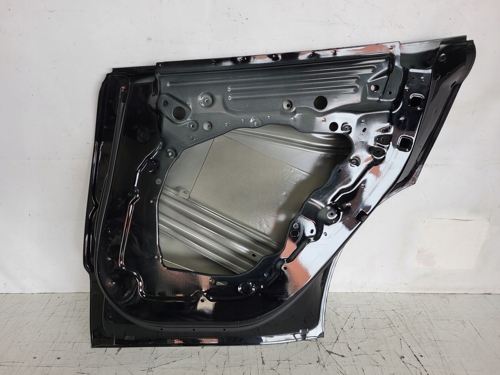 фото №8, Двері праве задня задні tesla model y