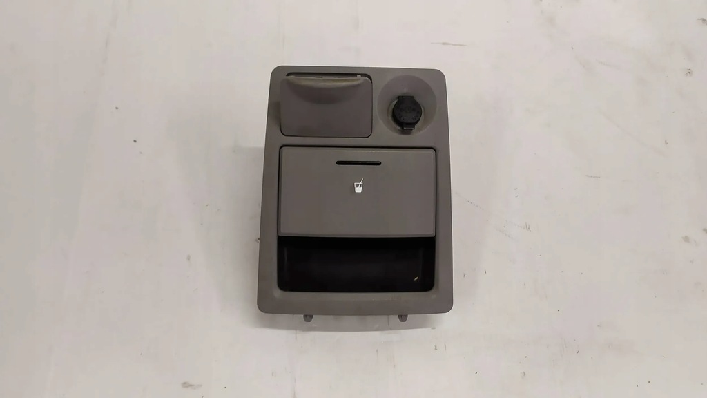 фото №13, Панель кронштейн na кружки пепельница задняя kia sorento i