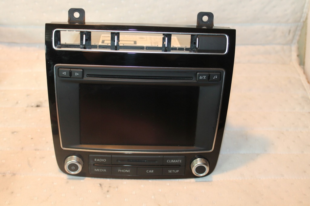 фото №1, Дисплей радіо vw 7p6035190c touareg ii