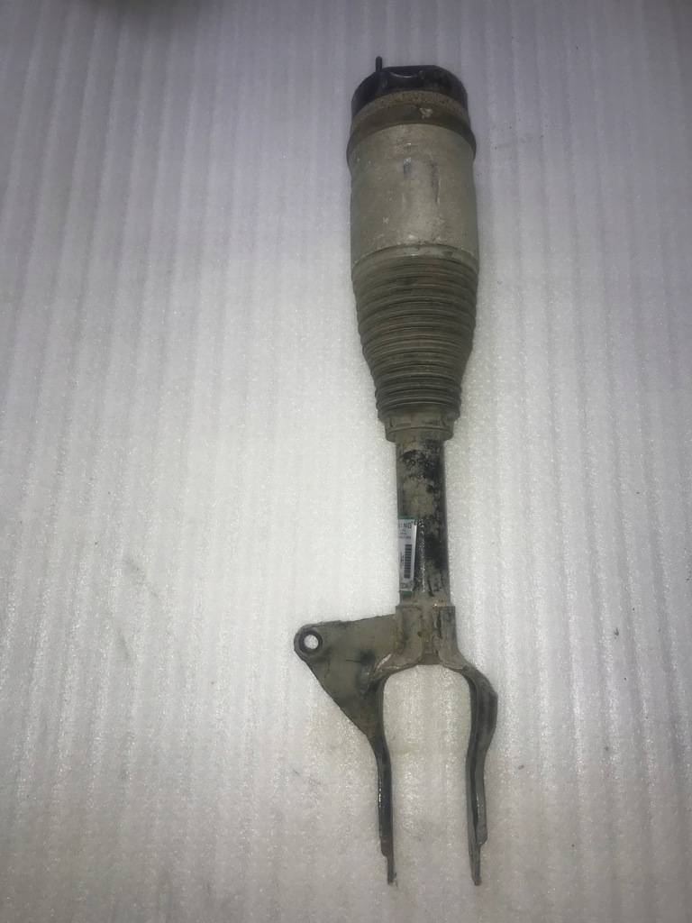 фото №1, Jeep grand cherokee wk2 18r. амортизатор