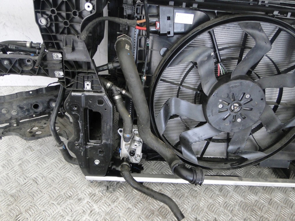 Ремінь передній радіатор балка mercedes gle amg w167 2.0cdi a1676206601 a16762 Недорого