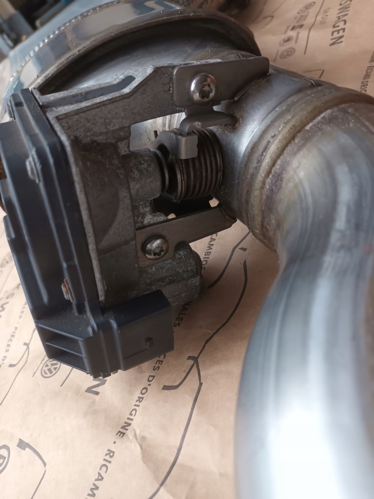 фото №9, Катализатор audi a4 a5 8t q5 a6 c7 4g 4g0254400g 2.0tdi jak новый 28 km