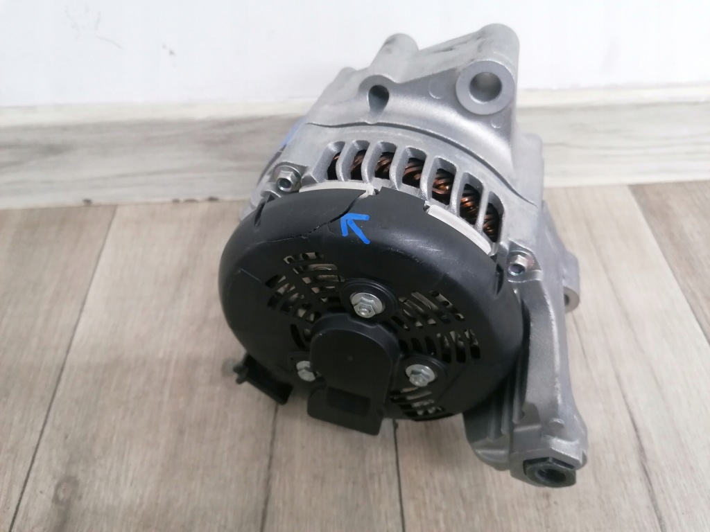 Bmw 1,2,3,4 генератор denso 104210-6732 новий oryg Оригінал