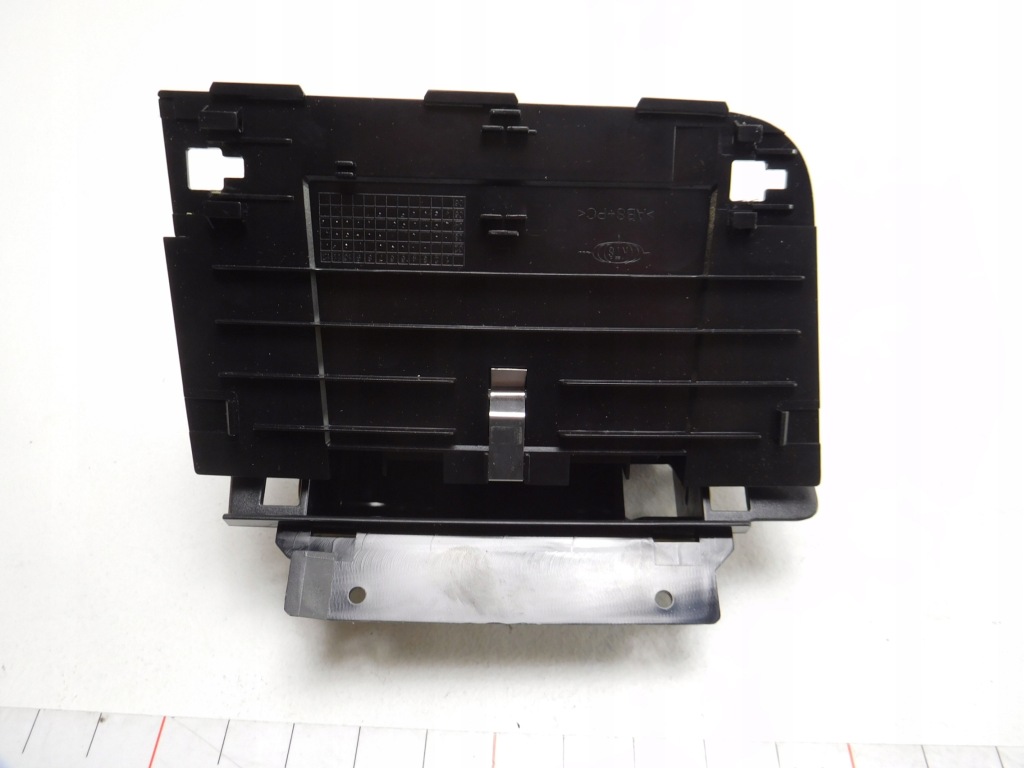 фото №5, Камера пепельницы vw touareg 7l6857977a