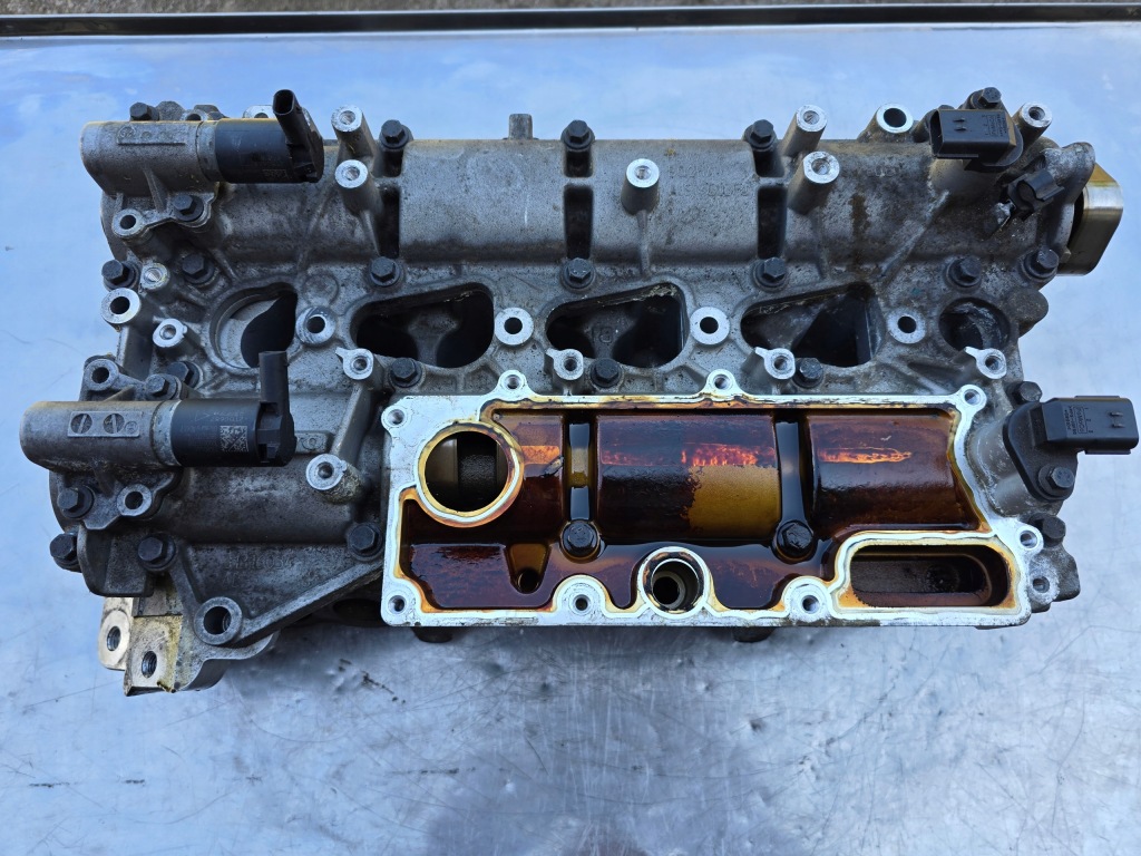 фото №1, Volvo v60 ii 2.0 t головка цилиндров 31401057aa комплектная