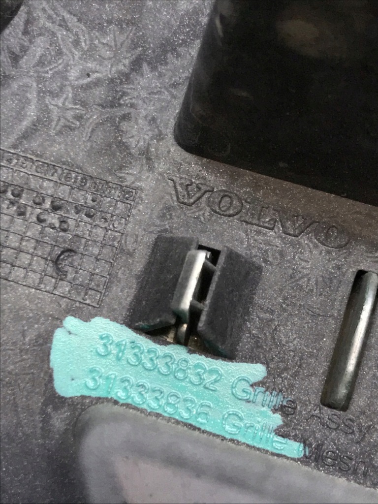фото №14, Volvo xc60 i 1 lift 13-17 решётка радиатора решётка радиатора 31333832